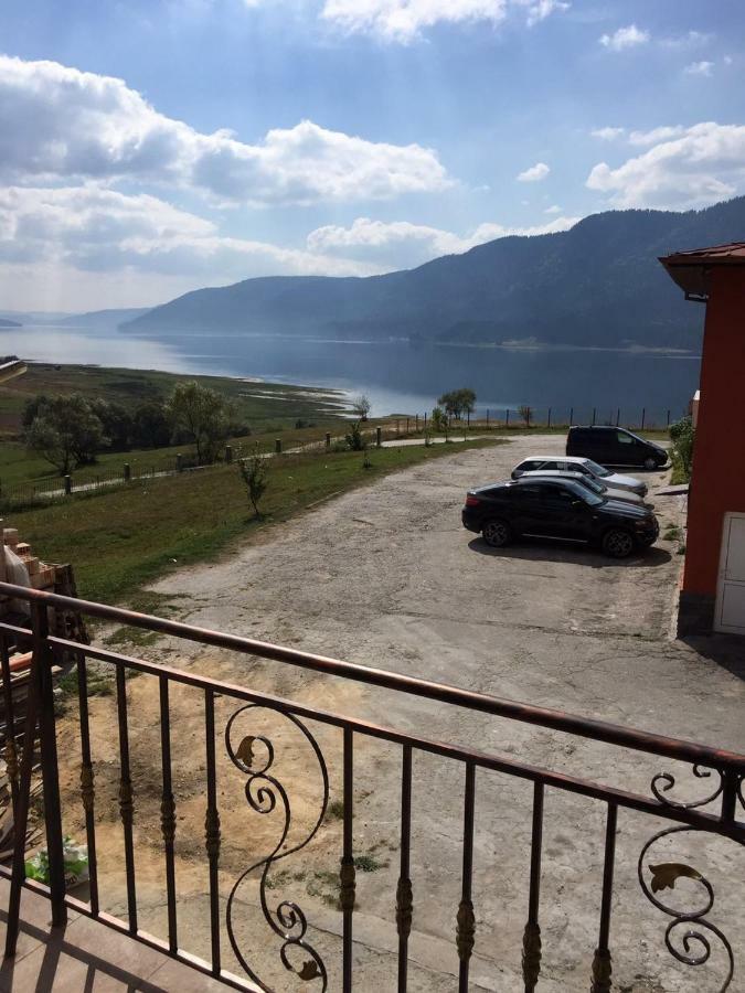 Вили Елеганс Сърница Extérieur photo